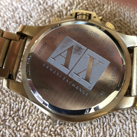 A | X Armani Exchange Gold Watch Almost like New - Picture 5 of 6